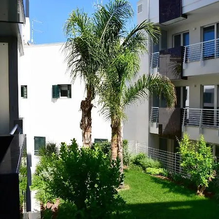 Apartahotel Vilu Centro Polignano a Mare
