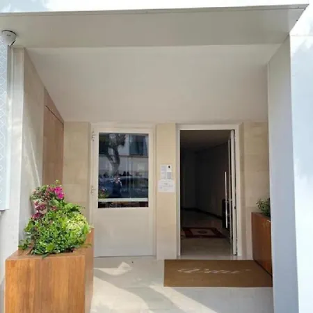 Vilu Centro Aparthotel 4*